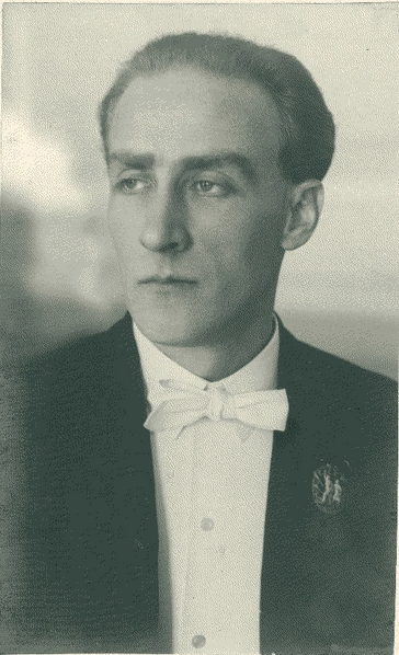 File:Mravinsky (Philharmonic archive).webp